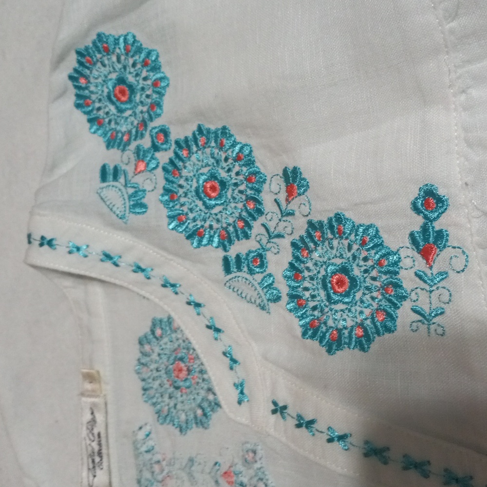 Tasha Polizzi White Blouse with Blue Embroidery - Picture 6 of 12